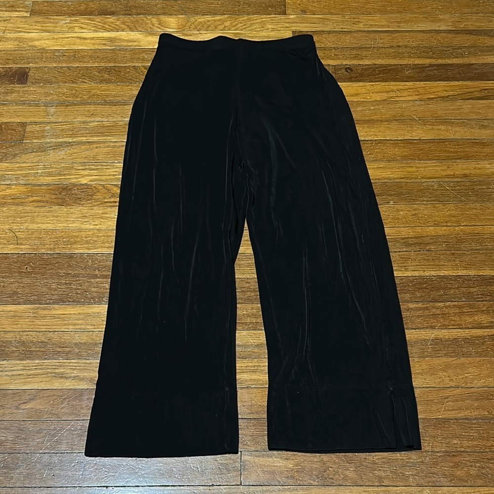 Chico’s Travelers Flowy Black Cropped Palazzo Pants